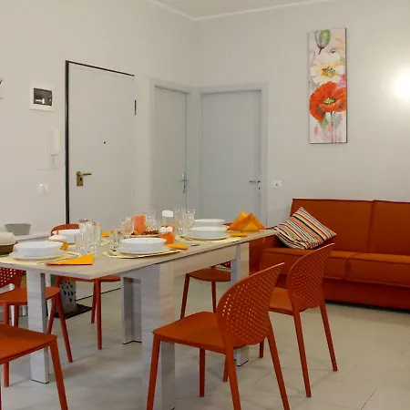 Sicilia Casa Vacanza Apartment *