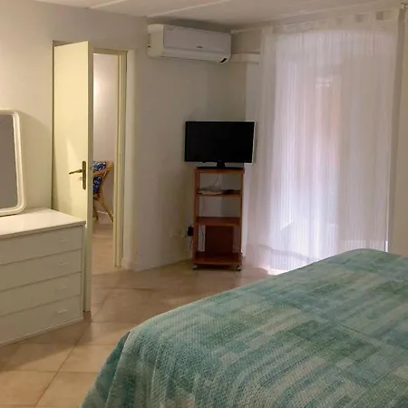 Sicilia Casa Vacanza Apartment *